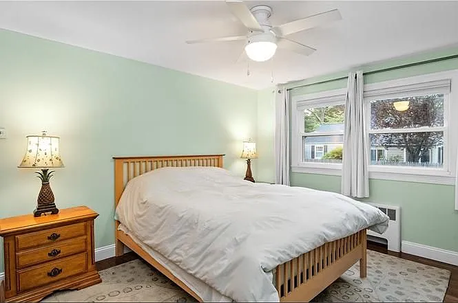 141 Weetamoe Dr — Photo 14