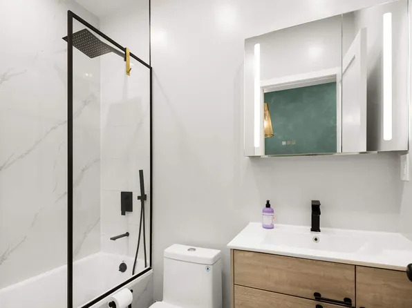 1150 Lafayette Avenue image 13 of 21