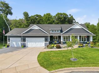 4338 Heritage Drive, Eau Claire, WI 54703