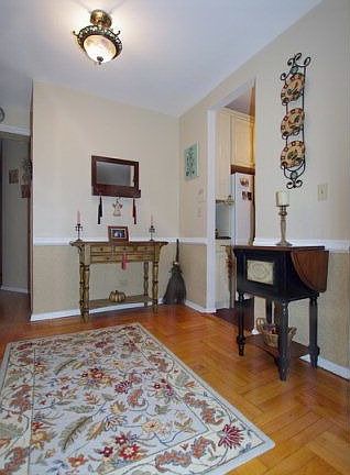 4th image of 3850 Hudson Manor Ter APT 4DW