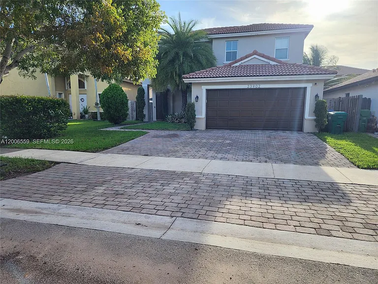 23902 SW 108th Ave — Photo 1