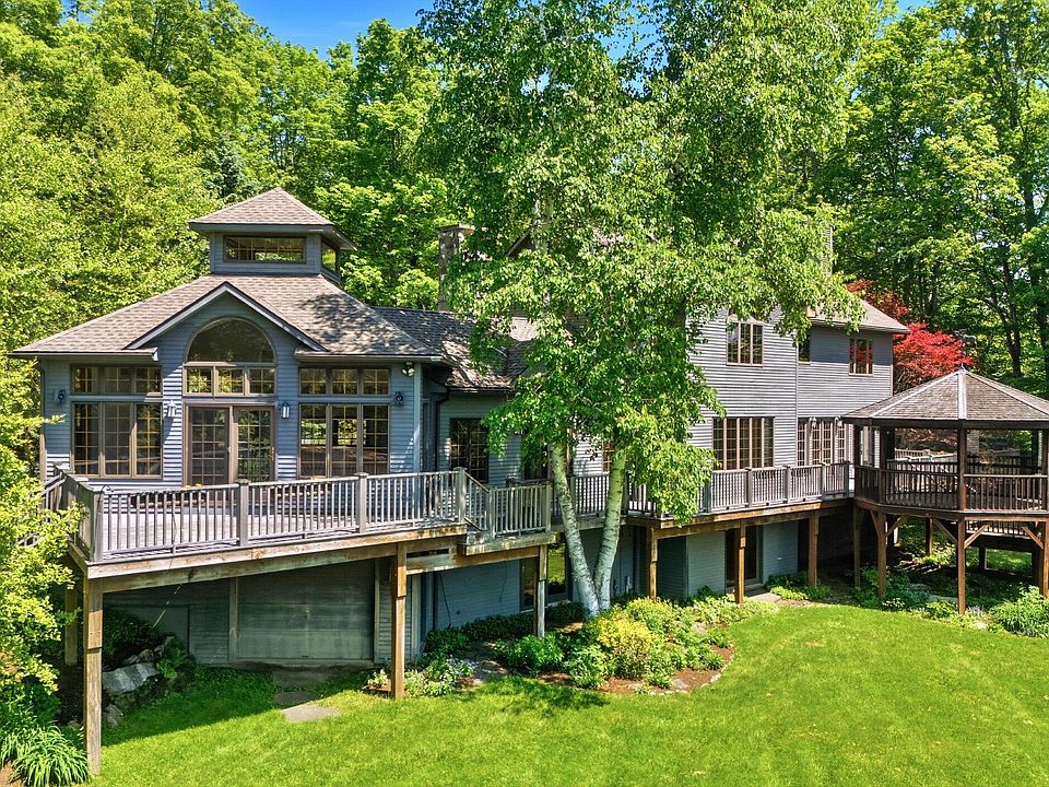 1st image of 765 Canaan Rd