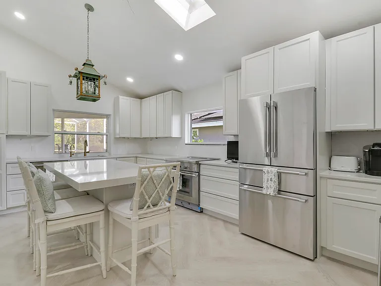 13760 Sand Crane Dr — Photo 18