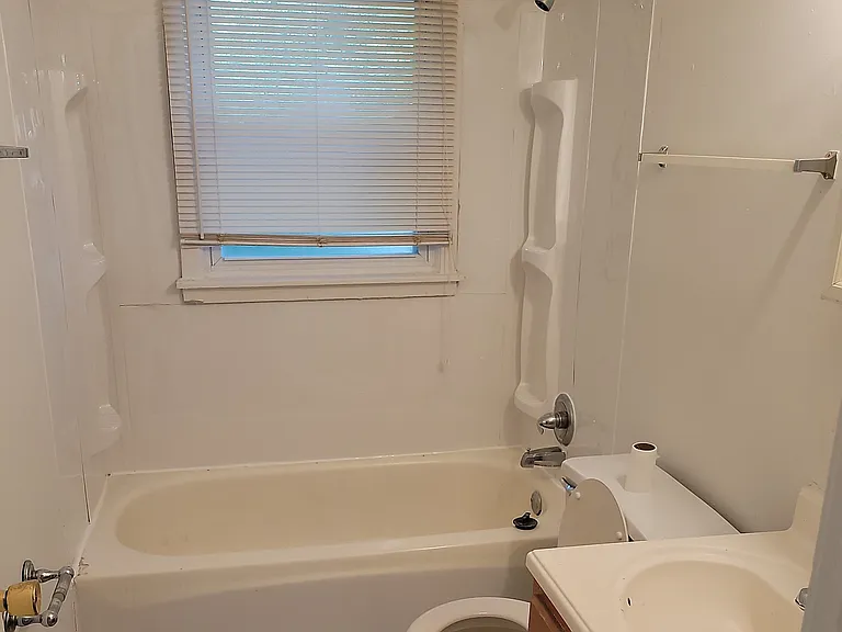4206 Saint Francis Ln — Photo 6