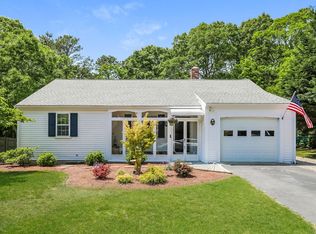 77 Thoreau Dr, Centerville, MA 02632