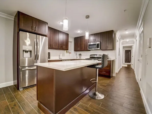 2765 Kennedy Boulevard image 11 of 33