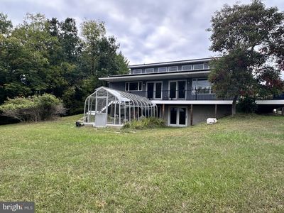 346 Earl Weber Rd, Berkeley Springs, WV 25411