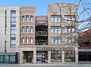 2041 W Division St APT 304, Chicago, IL 60622