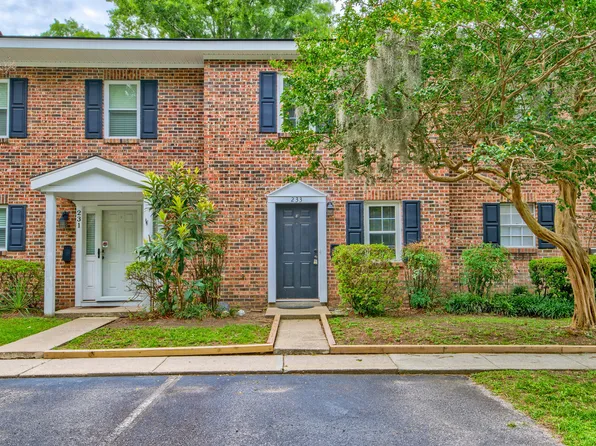 233 Heritage Cir, Mount Pleasant, SC 29464
