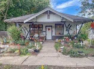308 S 16th St, Independence, KS 67301