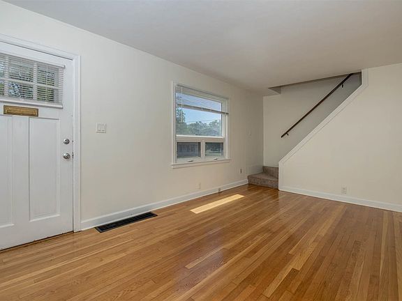 5th image of 2412 19th Ave