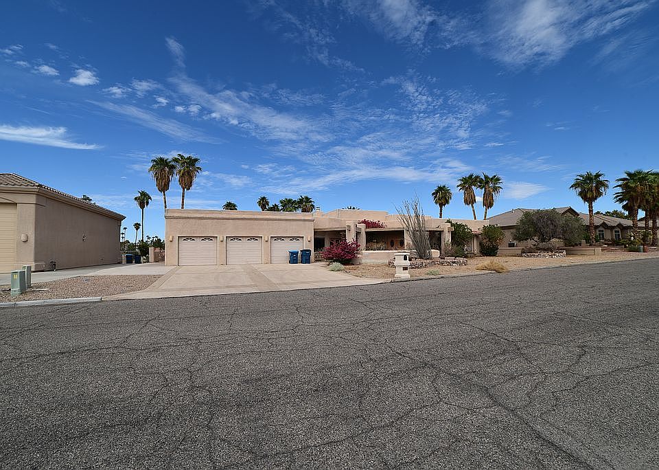 1st image of 2165 Palmer Dr