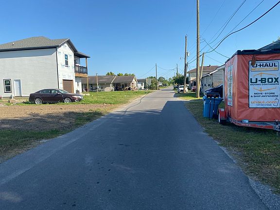 4th image of 290 2nd St