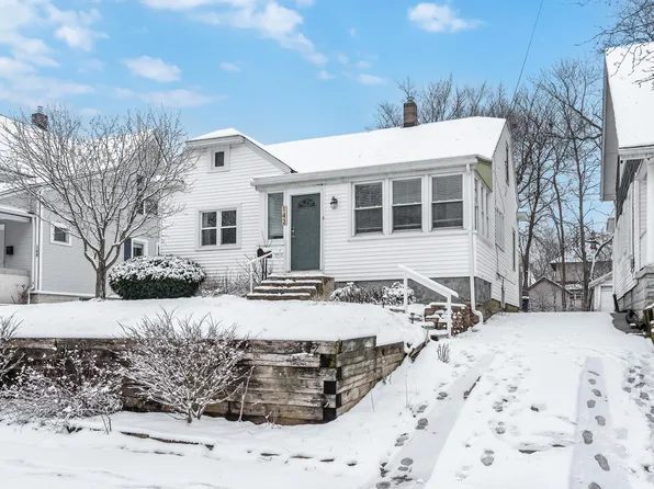 142 Lowell Ave NE, Grand Rapids, MI 49503