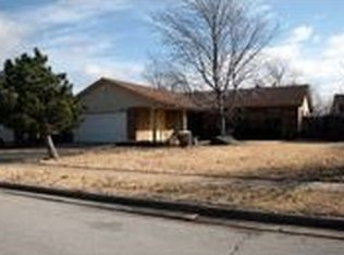 1509 Peach Tree Ln, Norman, OK 73071