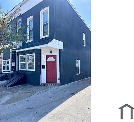 2nd image of 1200 Bayard St