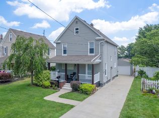 103 Fenton Ave, Mogadore, OH 44260