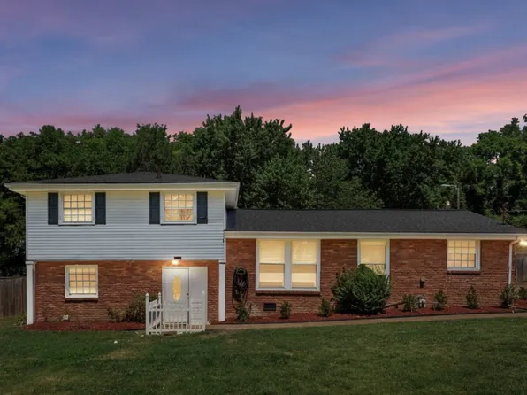 210 Moss Trl, Goodlettsville, TN 37072