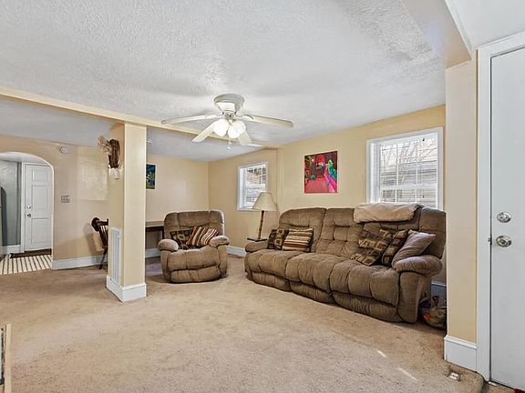 3rd image of 237 Boardman Ave