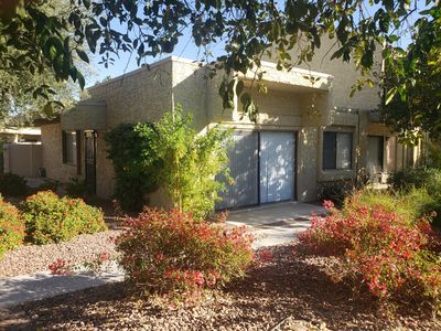 5843 Los Coyotes Dr, Palm Springs, CA, 92264