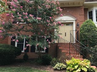 214 Little Falls St, Falls Church, VA 22046