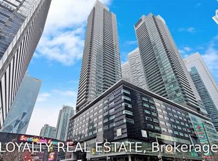 65 Bremner Blvd #4907, Toronto, ON M5J 0A7