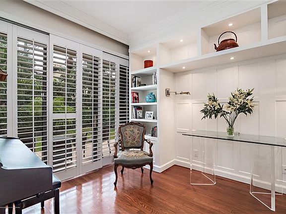 5th image of 340 Brazilian Ave APT 102