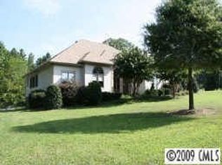8826 Wingard Rd, Waxhaw, NC 28173