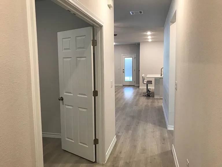 5310 Mulberry Grove Ln — Photo 3