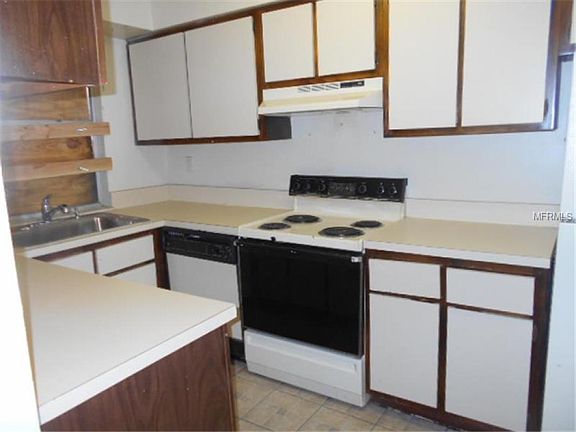 3rd image of 7610 La Mesita Ct