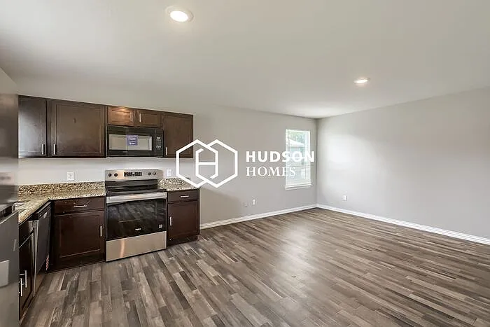 3201 Mount Horum Way — Photo 6