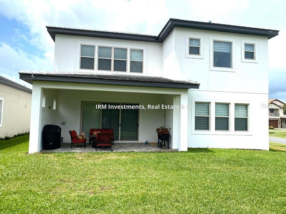 2nd image of 10716 Royal Cypress Way