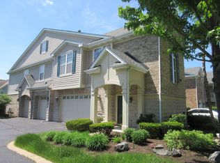 1383 Scarboro Rd, Schaumburg, IL 60193