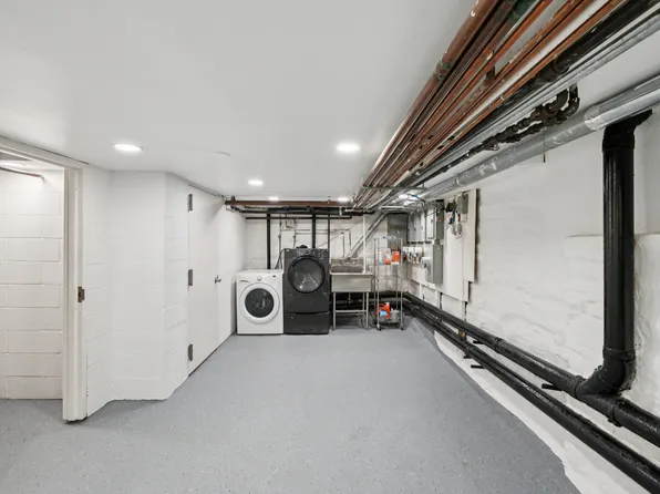 29 East 129th Street image 17 of 17