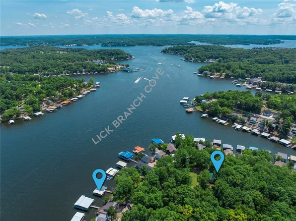 30310 Lullabye Dr, Rocky Mount, MO 65072