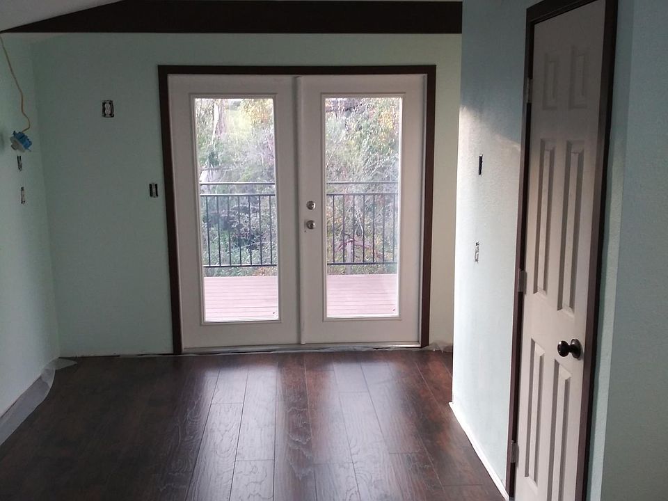 2nd image of 4518 55th St