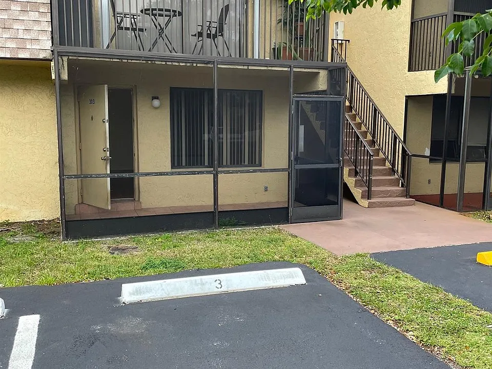 1245 S Flagler Ave #303