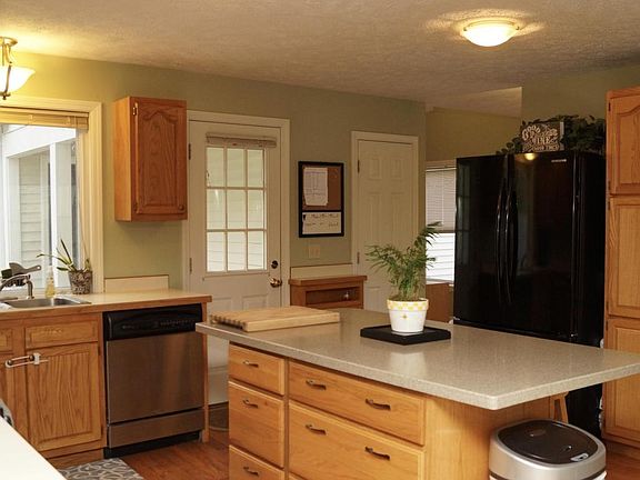 4th image of 7285 Orlee St SE