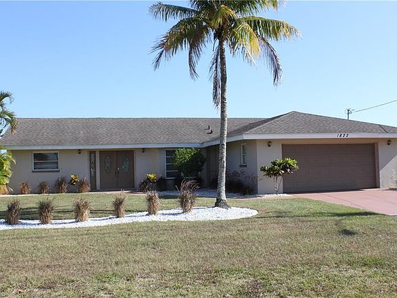 2nd image of 1822 SW 40th Ter