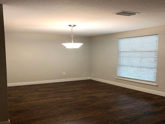4th image of 3979 Versailles Dr #3979F