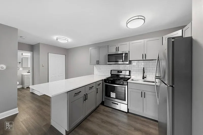 15 Dryden Pl #3F