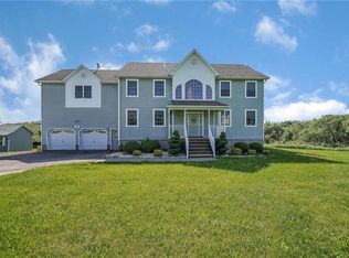 6 Burma Rd, Marlboro, NY 12542