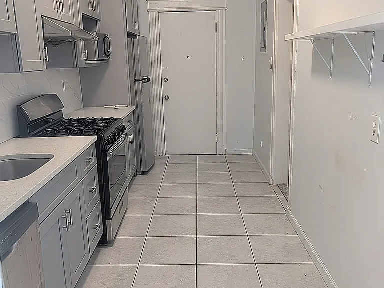 220 Saint Nicholas Ave #2 — Photo 9