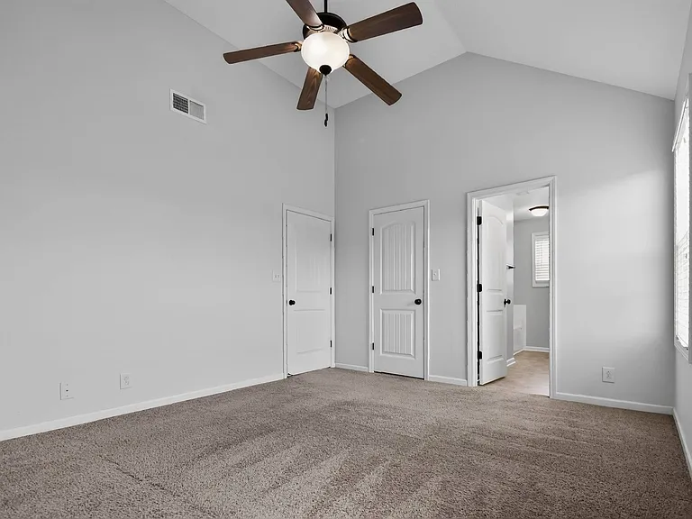 1004 Dwight Eisenhower Way — Photo 10