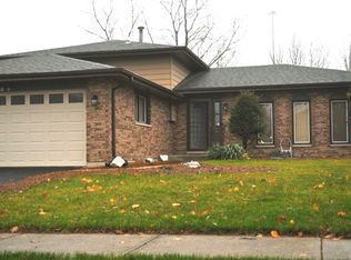 717 Oxford Ave, Matteson, IL 60443