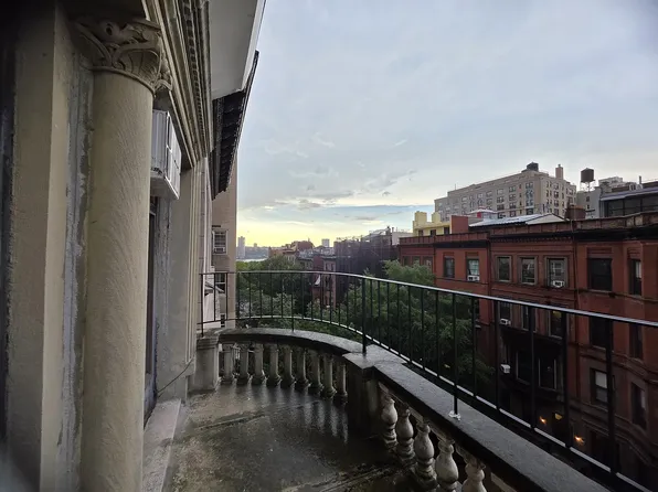 304 W 76th St #5B, New York, NY 10023