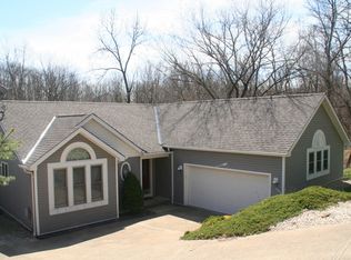 1371 Heidi Haven Dr, Lawrenceburg, IN