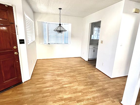 2nd image of 415 Mooney Dr APT D
