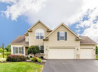 6279 Belvedere Green Blvd, Dublin, OH 43016