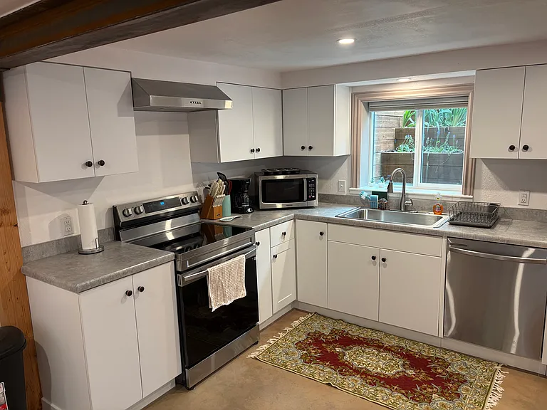 808 N Tracy Ave #B — Photo 14